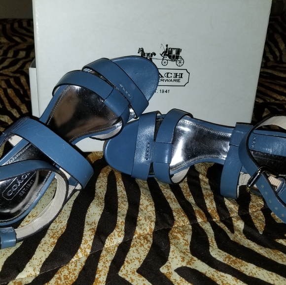 Coach Wedges OFFERS WELCOME size 7.5 NEW in box - Picture 3 of 16